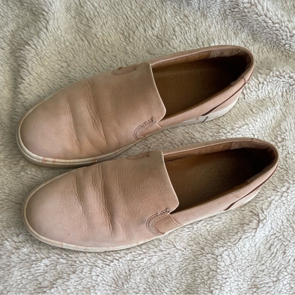Frye Ivy pink leather slip on sneakers - Picture 3 of 11